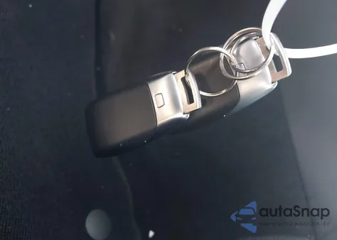 2019 Mercedes-Benz C 300 from USA, damaged, VIN WDDWJ8DB4KF843805